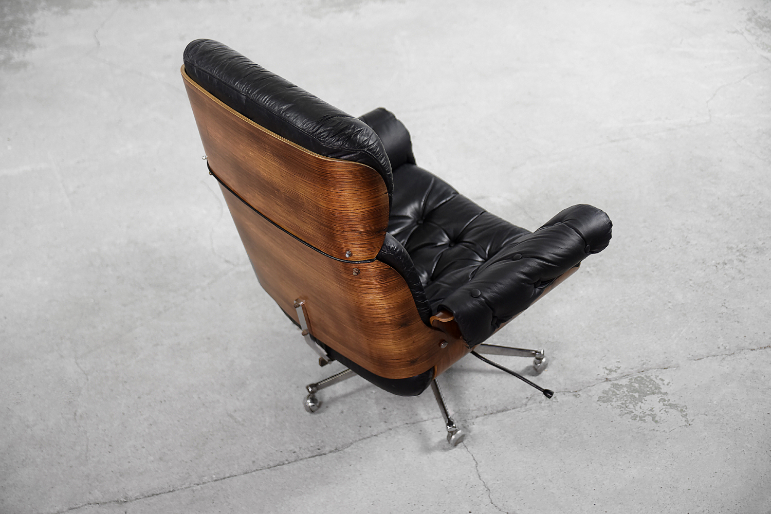 Swiss Modern Leather; Bent Wood Lounge Chair by Martin Stoll for Stoll  Giroflex, 1960s - Hunt Vintage