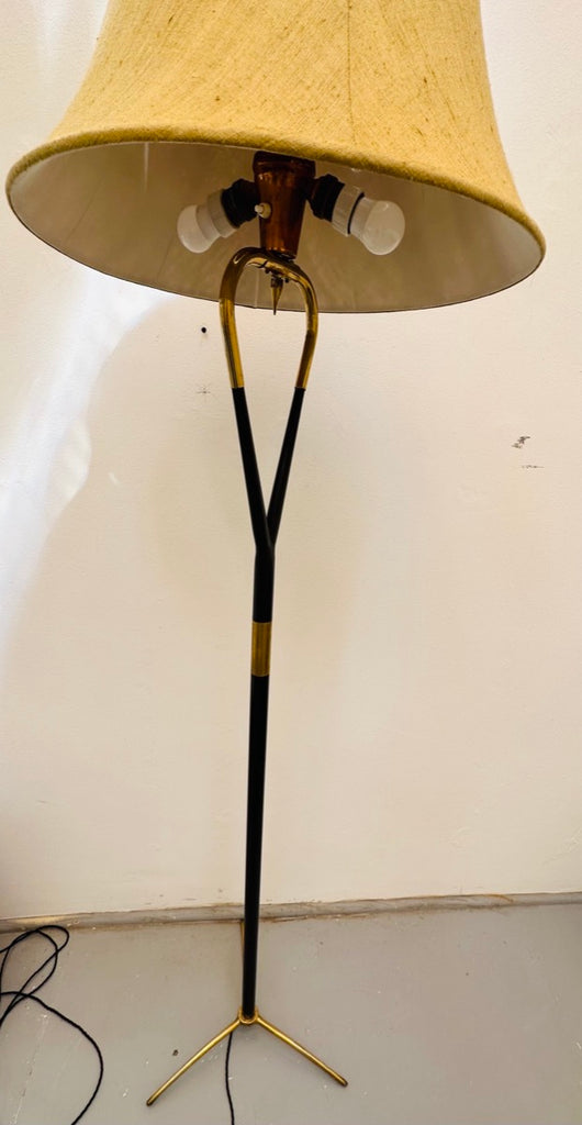 Italian Brass Black Lacquered Wood Floor Lamp, 1950s - Hunt Vintage