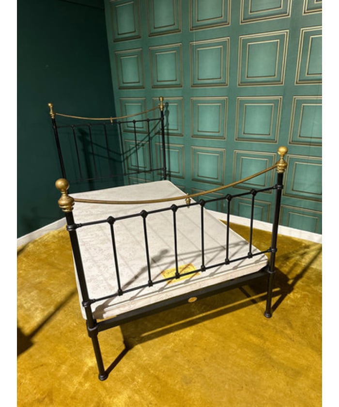 Seventh Heaven Victorian Style 3/4 Bed