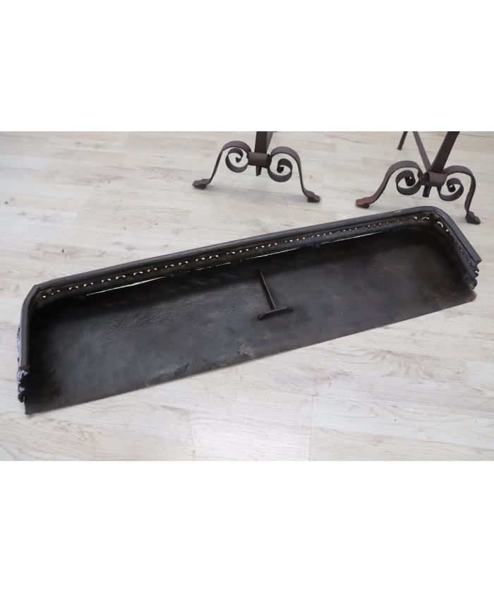 Set of antique fireplace tools in wrought iron and cast iron
