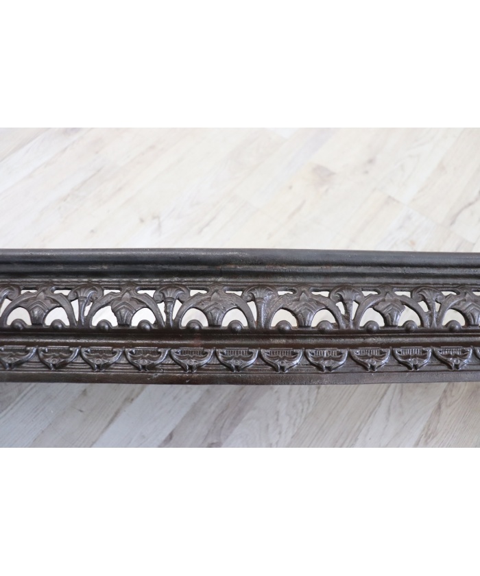 Set of antique fireplace tools in wrought iron and cast iron