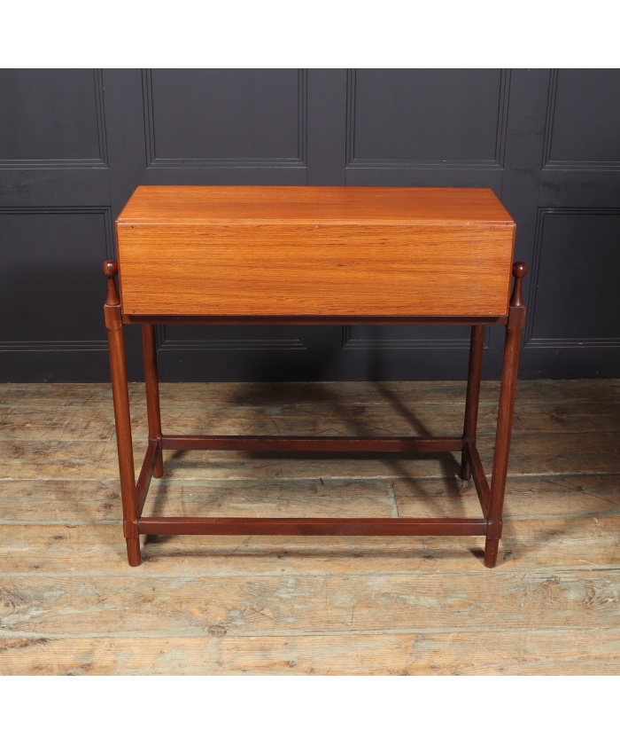 Mid Century Italian Desk By Fratelli Proserpio