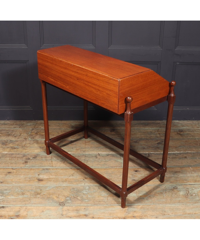 Mid Century Italian Desk By Fratelli Proserpio