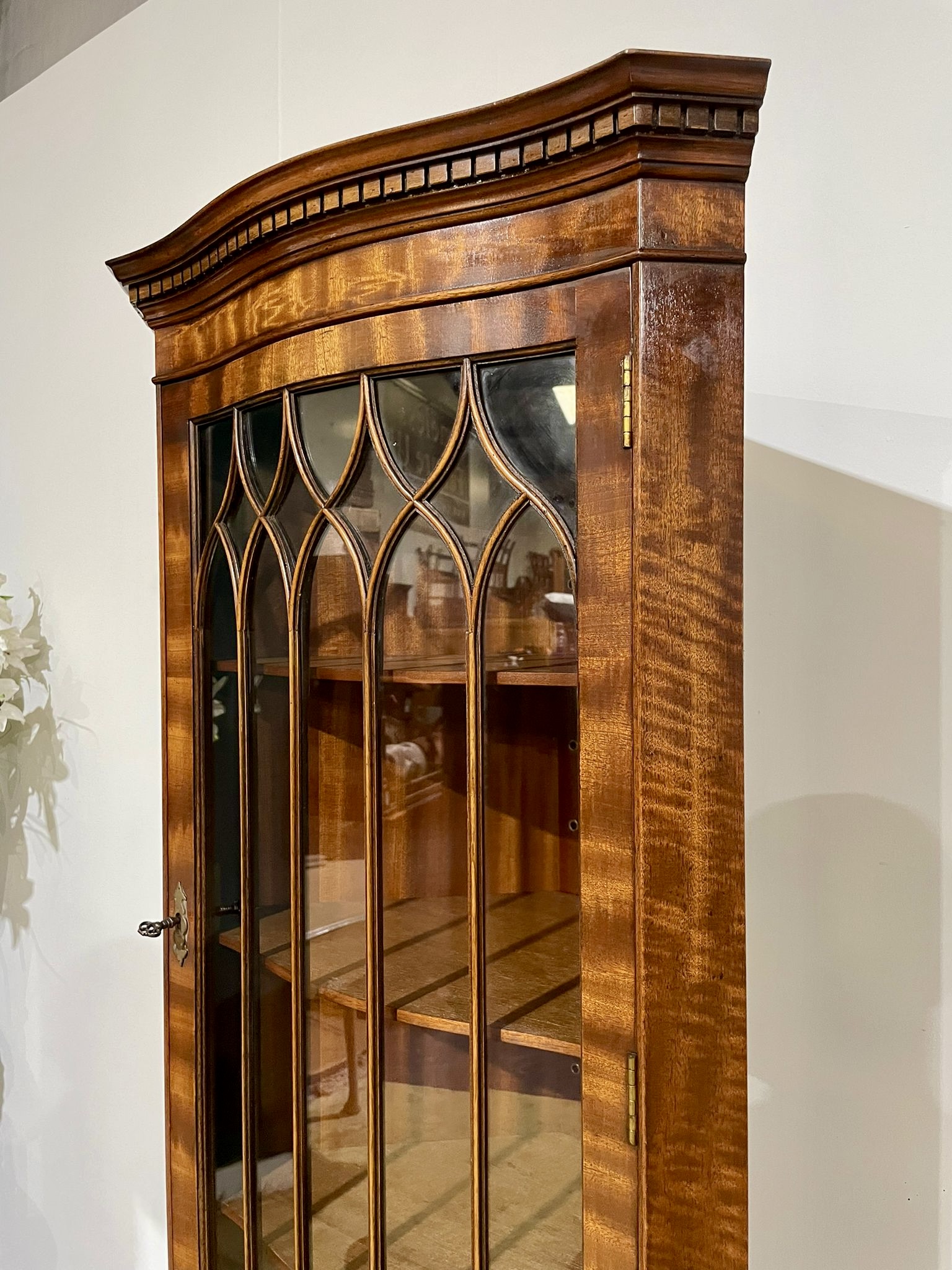 Reproduction Mahogany Bevan Funnell Corner Cabinet - Hunt Vintage