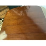 Victorian Mahogany Extending Dining Table With Three Extra Leaves