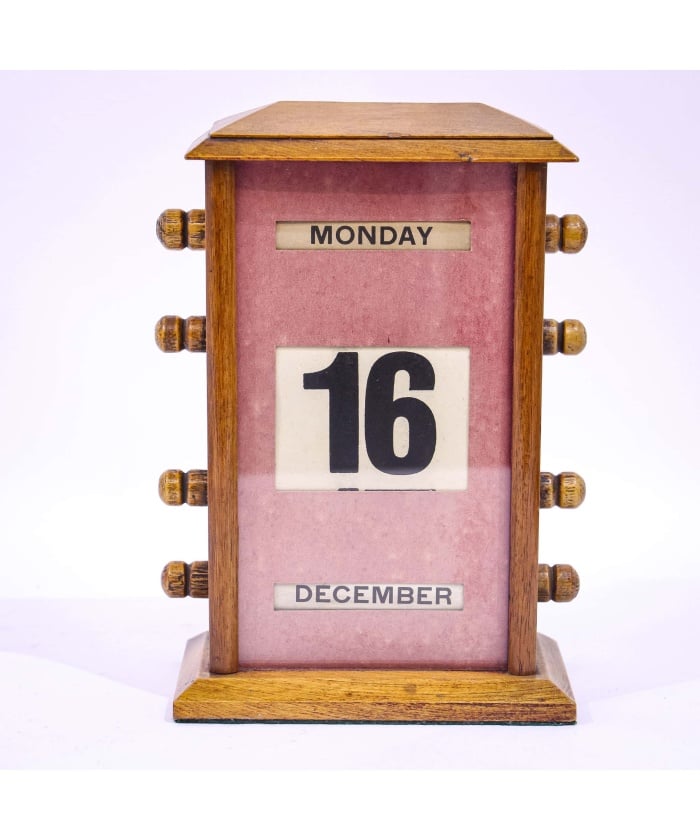 Edwardian Perpetual Calendar