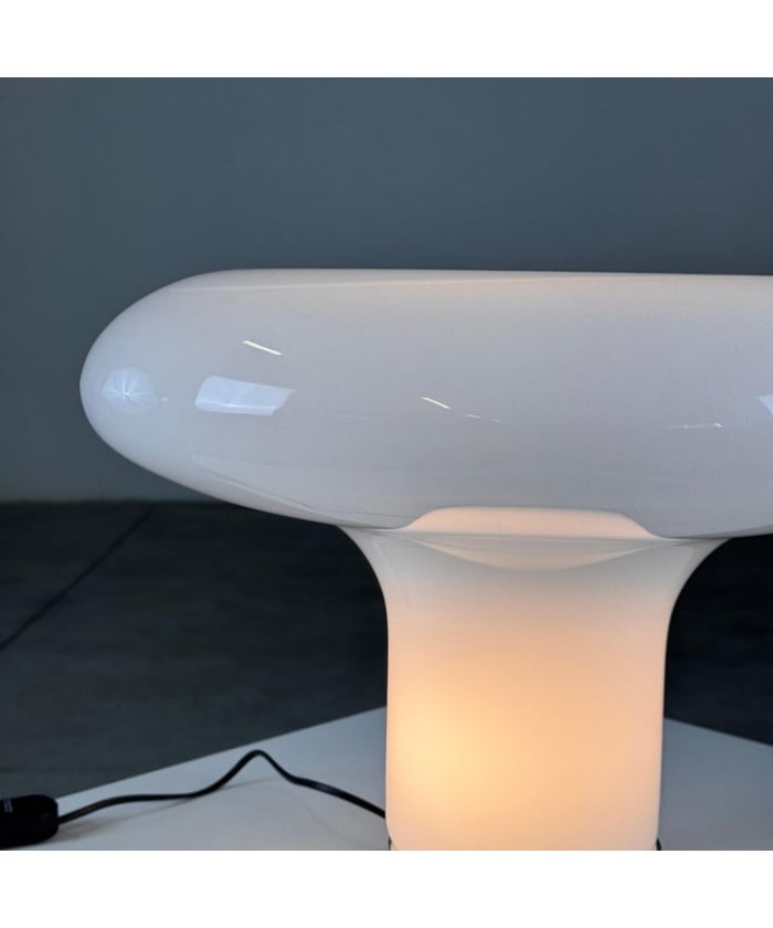 "Lesbo" Table Lamp by Angelo Mangiarotti for Artemide, 1967 Design