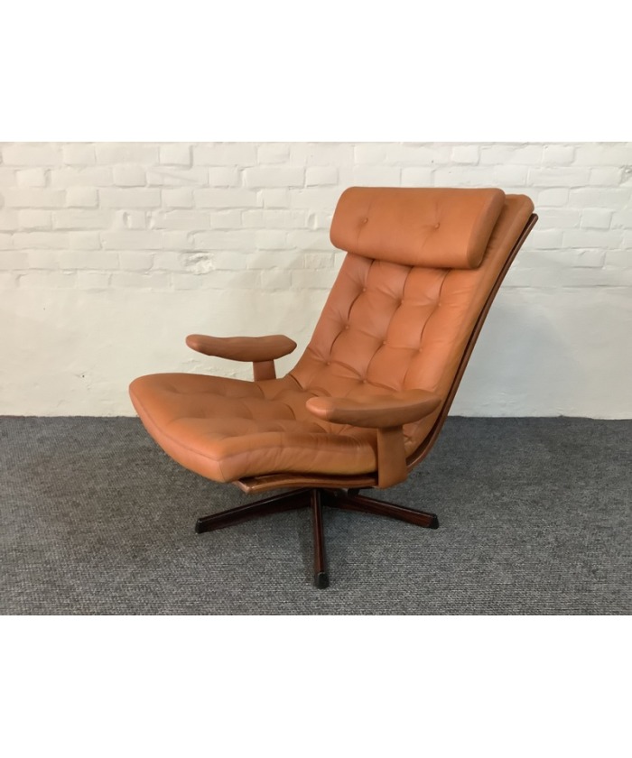 Gote Mobler Leather Reclining Swivel Chair.