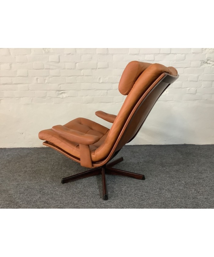 Gote Mobler Leather Reclining Swivel Chair.