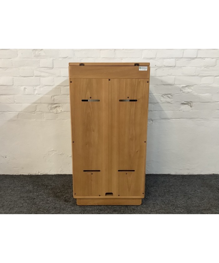 Ercol Windsor Hi Fi Cabinet In Light Finish.