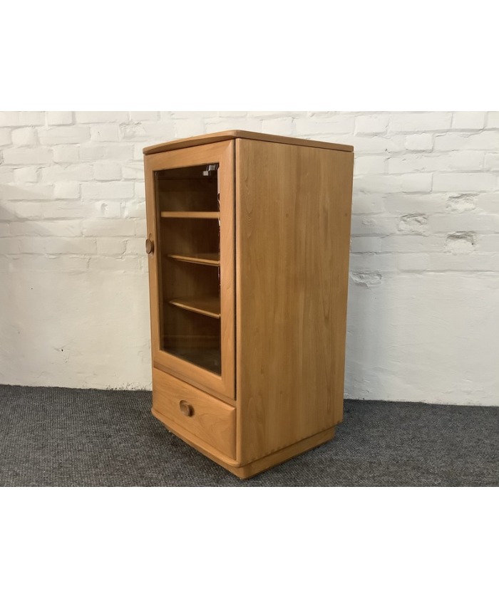 Ercol Windsor Hi Fi Cabinet In Light Finish.